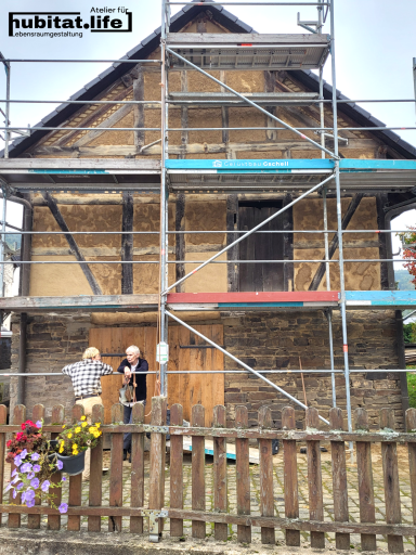 Ostgiebel Stroh-Lehm-Ausbesserungen